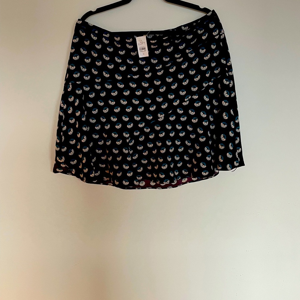 LOFT Flutter Hem Mini Skirt, NWT, Size 14